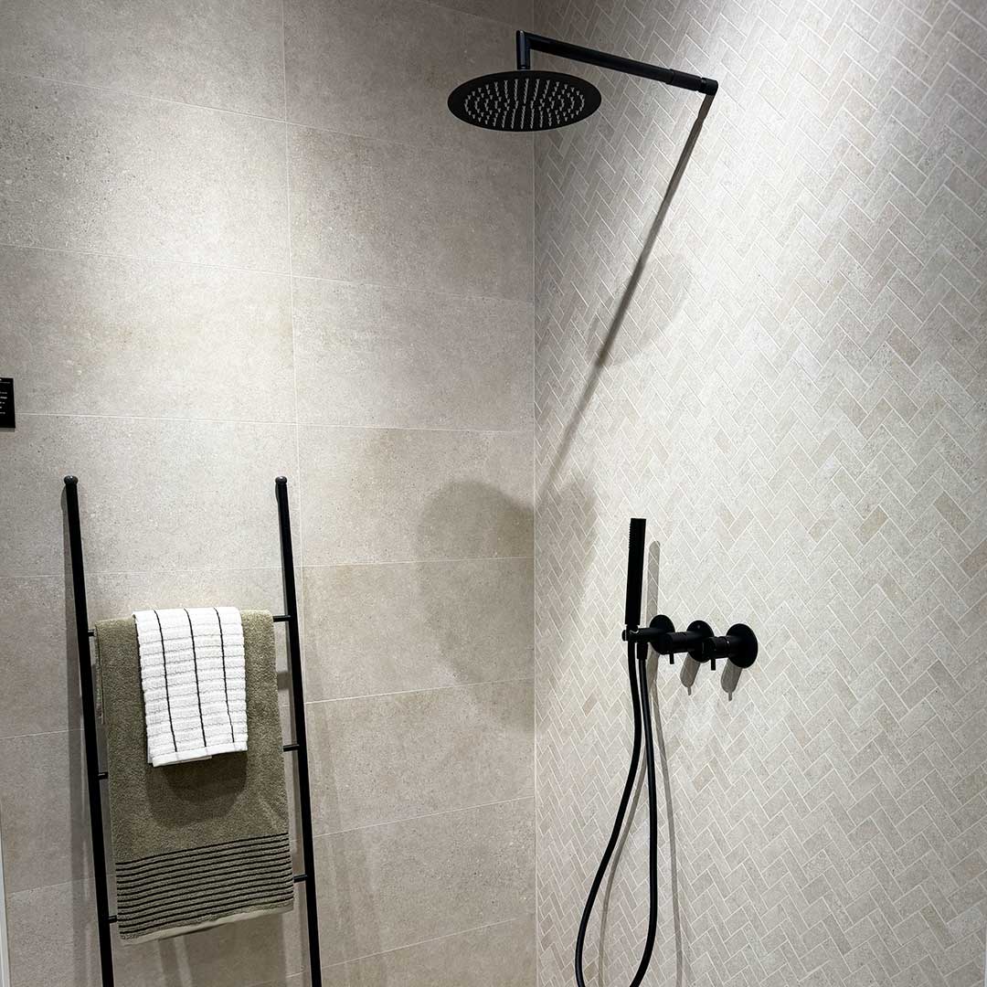 Ducha, grifos, mamparas, todo para tu baño